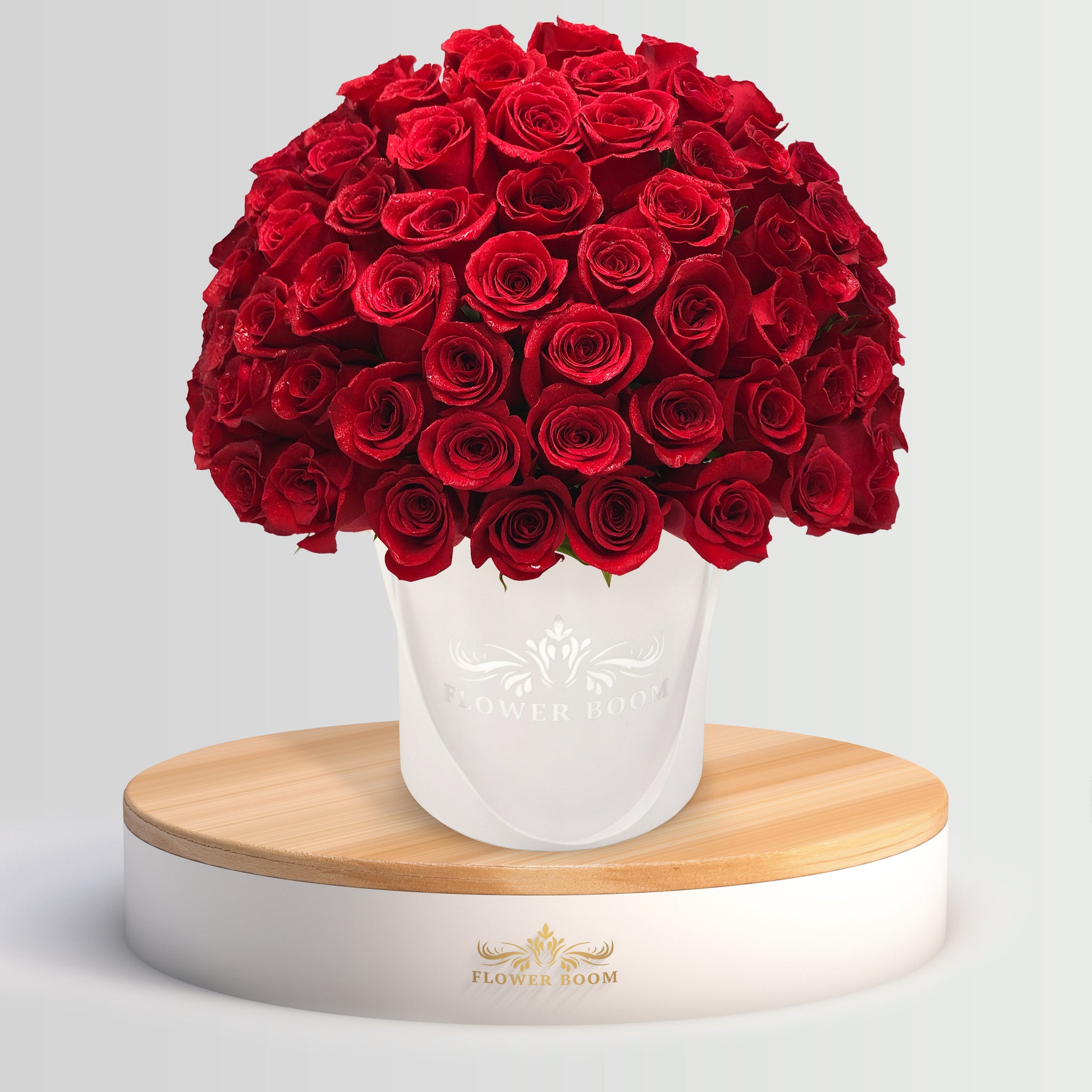 Signature Red Roses In a Box